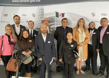 Denuncian al autobús “Cabeza Contigo”