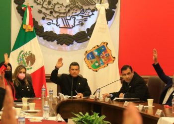 Gattás presenta en cabildo informe primeros 100 días: «No voy a fallar»