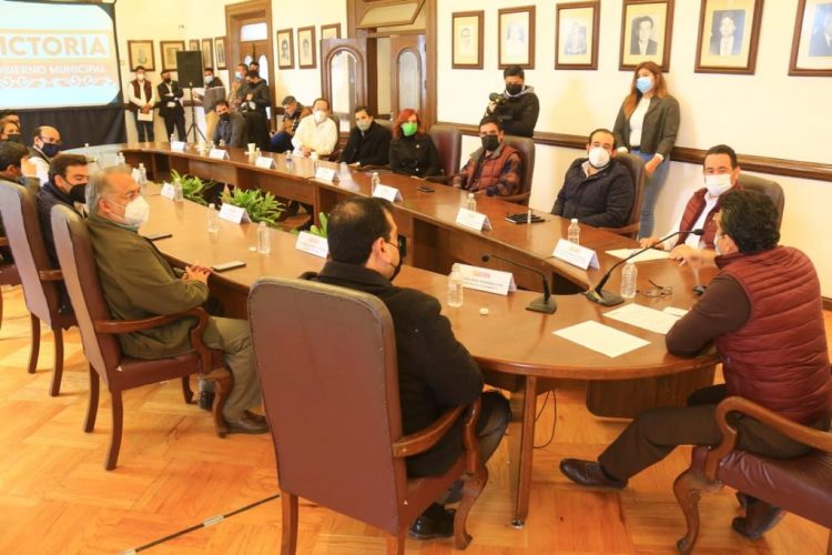 Empresarios aprueban primeros 100 días del gobierno de Gattás en Victoria