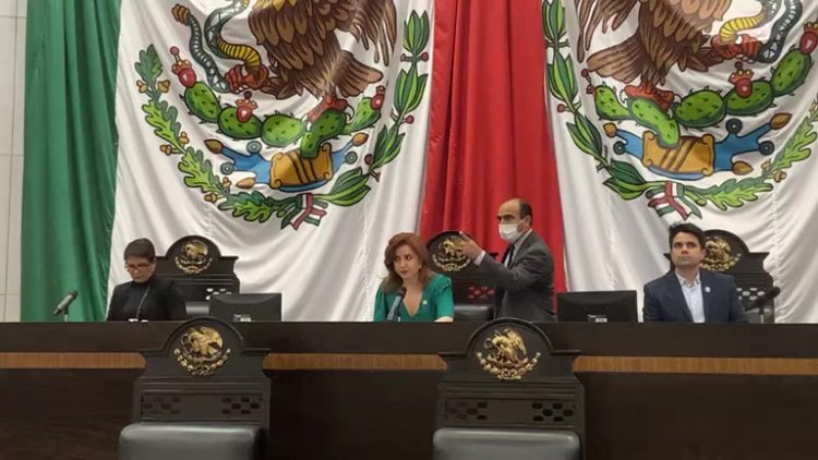 Diputados dan reversa a las actas de nacimiento con vigencia permanente