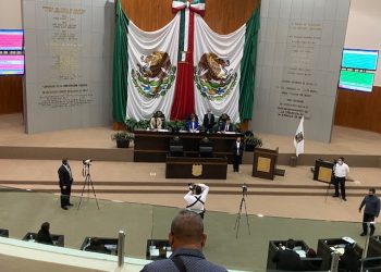 “Madruguete” en el Congreso