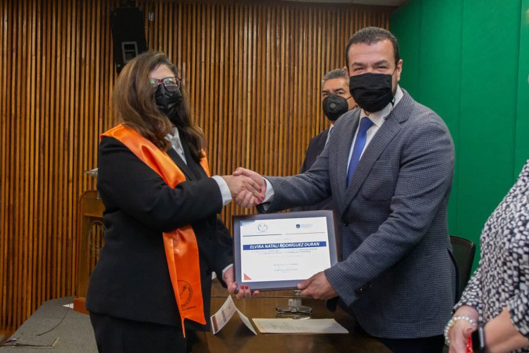 Entrega la UAT quinta generación de licenciatura en Educación y Tecnologías del Aprendizaje