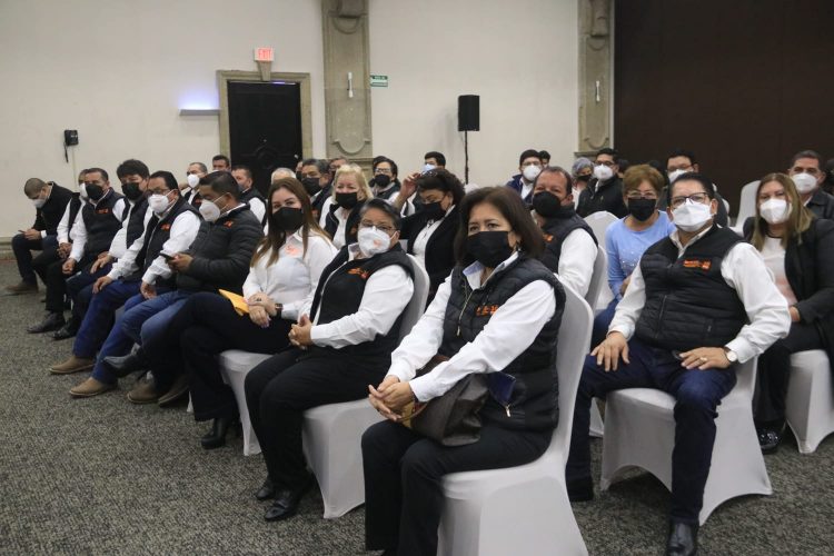 Medalla Altamirano a 63 profes de Reynosa