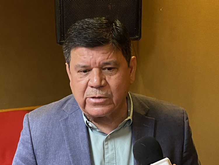 Del SNTE y Redes Sociales, Enrique Meléndez brinca al Verde para apoyar a Américo