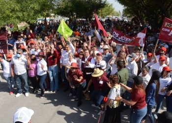 Américo recoge necesidades: «En Díaz Ordaz estamos cansados que se nos muera la gente»