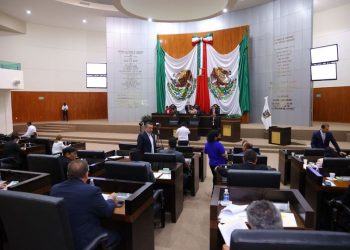 Diputados piden alumbrado público por celdas solares en los 43 municpios