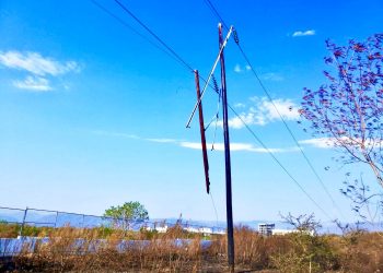 Se quemó poste de luz: Deja sin rebombeo agua de Victoria