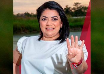 Rudeza contra la muchacha