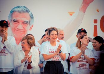 Lalo Gattás y su esposa Lucy, son aliados del Gobernador AVA