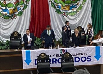 Huestes de Morena abortan “madruguete” del PAN en el Congreso