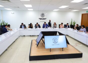 Piden que FGR investigue a Secretario General Peña Flores y al auditor y Jorge Espino