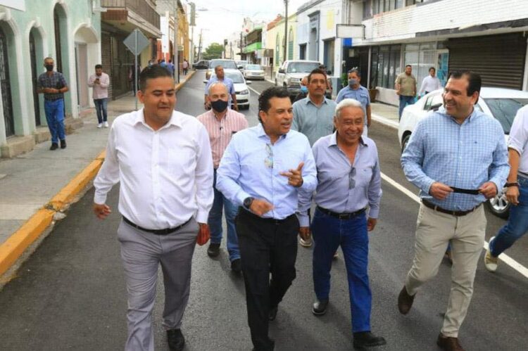 Como “el pedir no empobrece”, solicitamos  a la federación 140 obras: Gattás