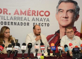 Todo corrupción: Cabeza entregará un desastre, gobierno hipotecado y bienes inservibles