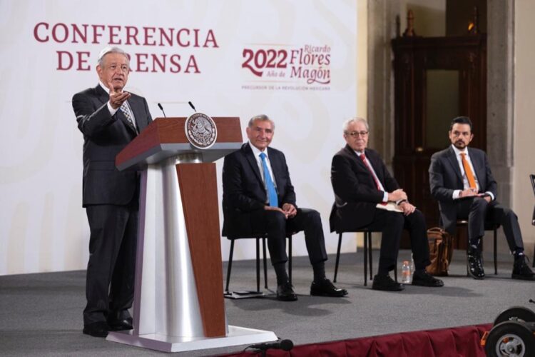 AMLO ordena a Gobernación investigar desvío de $4,500 millones de Cabeza de Vaca