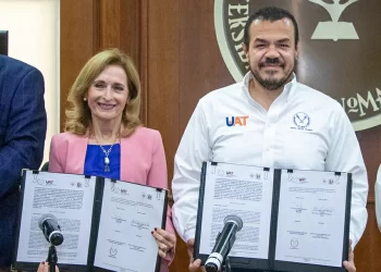 La UAT y el IEST Anáhuac firman convenio de colaboración