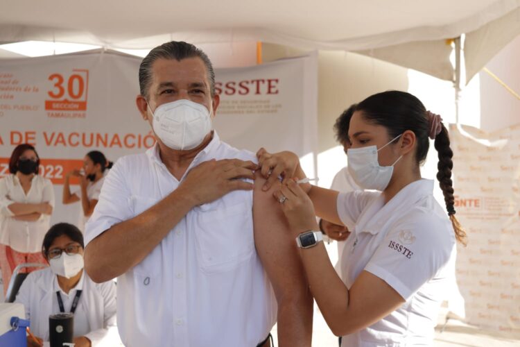 Se enoja Rigo: Que la SET no meta las manos en sección 30 del SNTE