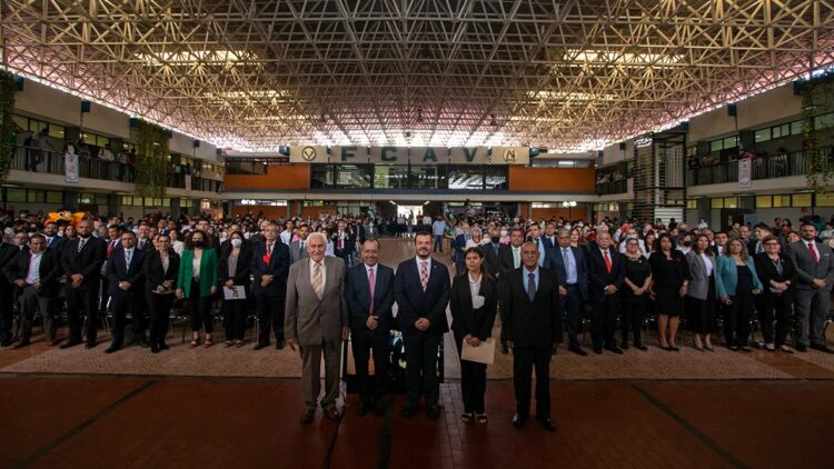 Reconoce Rector trayectoria académica de la Facultad de Comercio Victoria