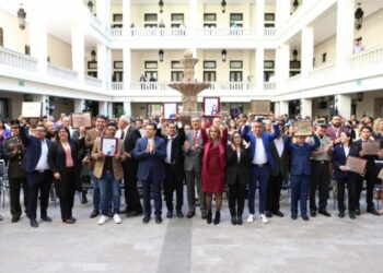 Entrega gobernador Premio Estatal del Deporte 2022