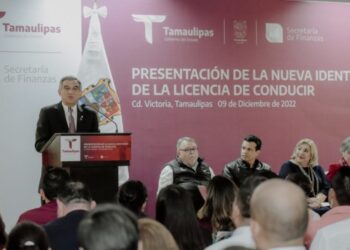 Nueva licencia de manejo: AVA exhorta a burócratas atender a causantes con una sonrisa