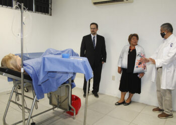 UAT se vincula con prestigiado centro médico de los Estados Unidos