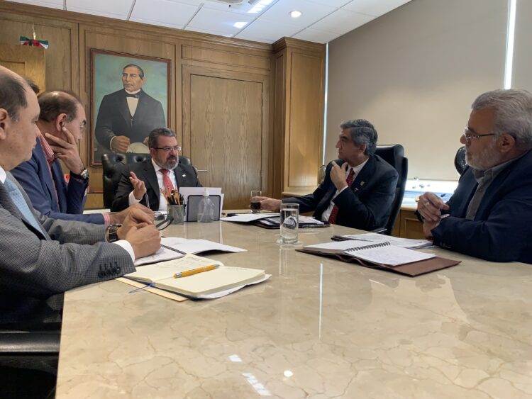 Gobierno de AMLO dará mantenimiento a carreteras de Tamaulipas