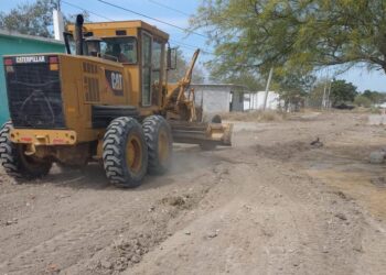 Intensifica Gobierno de Victoria arreglo de calles