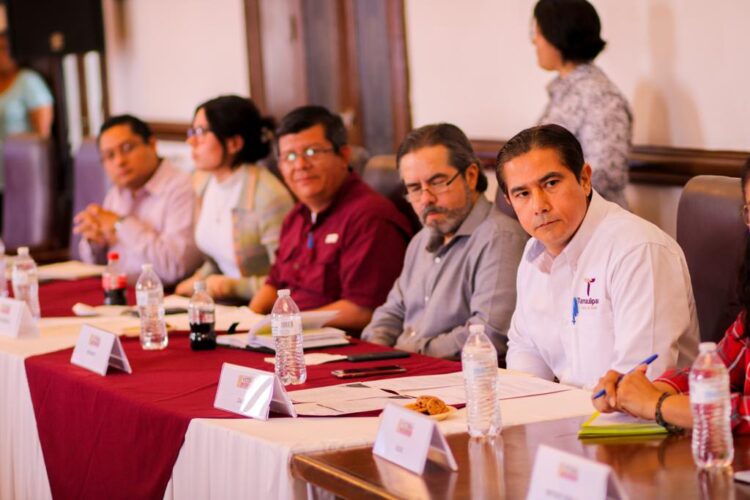 Instala Municipio mesa para normar asentamientos irregulares