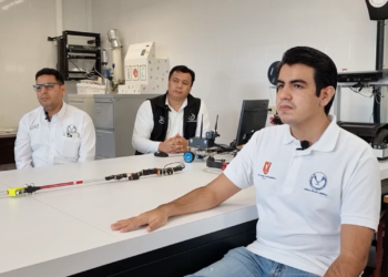 Investigadores de la UAT diseñan bastón ultrasónico para débiles visuales