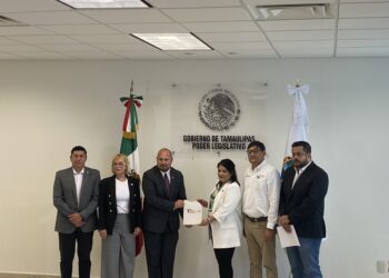 Joel Villegas entrega al Congreso Plan Estatal de Desarrollo Tamaulipas 2022-28