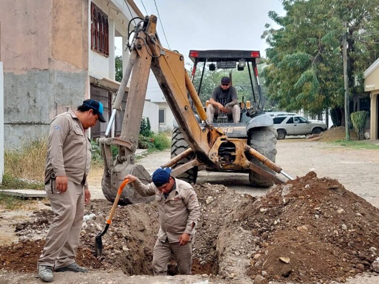 COMAPA Victoria mejora el programa de tandeo en la colonia Miguel Alemán