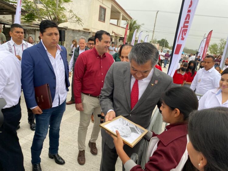 AVA en la “Vamos Tamaulipas”, donde el prianismo elevó a lo bestia el culto a la personalidad
