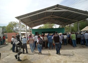 Guardia Estatal vigila pago de programas federales en Garza Valdez