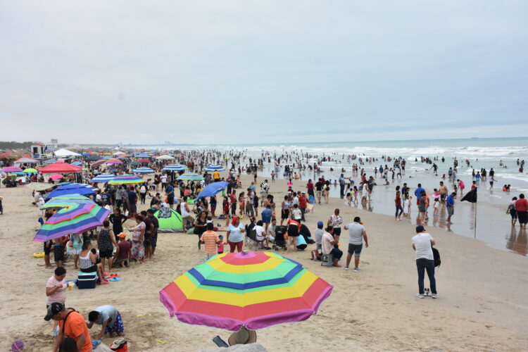 A pesar del clima, visitan Tamaulipas 1.3 millones en Semana Santa