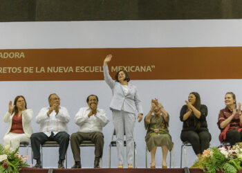 Celebra y reconoce Gobierno de Tamaulipas a educadoras 