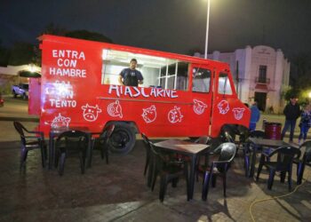 Implementa ayuntamiento de Victoria concepto «venta itinerante de comida rápida»