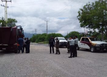 Guardia Estatal recupera en Victoria tractocamión robado en Altamira