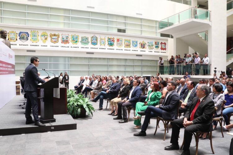 Avanza firme fortalecimiento institucional del Congreso: Diputada Úrsula Salazar