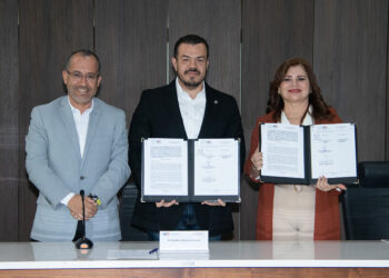 La UAT y el Colegio de Contadores de Victoria firman convenio de colaboración