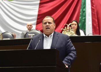 Precandidato con olor a vacuno