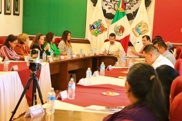 Gattás logra reapertura de oficina de PROFECO en la ciudad