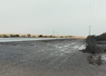 Cierran carretera Victoria-Zaragoza por fuga de gasoducto