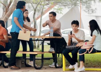 Aplicará la UAT examen CENEVAL para ingresar al nivel superior