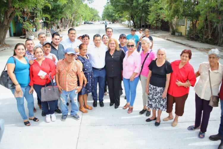 Gobierno de Victoria entrega 4,800 metros más de pavimentación hidráulica