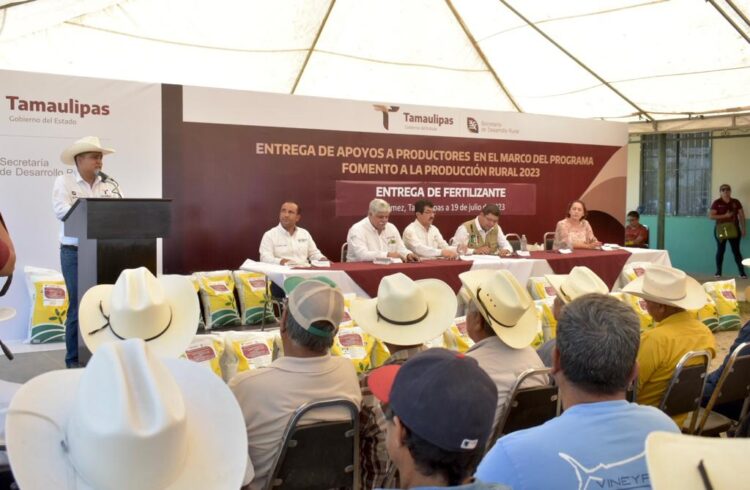 Inicia gobierno estatal la entrega de fertilizante a productores citrícolas de Güémez e Hidalgo