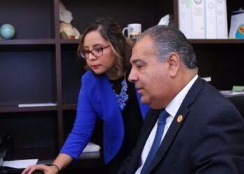 El Auditor sigue en rebeldía