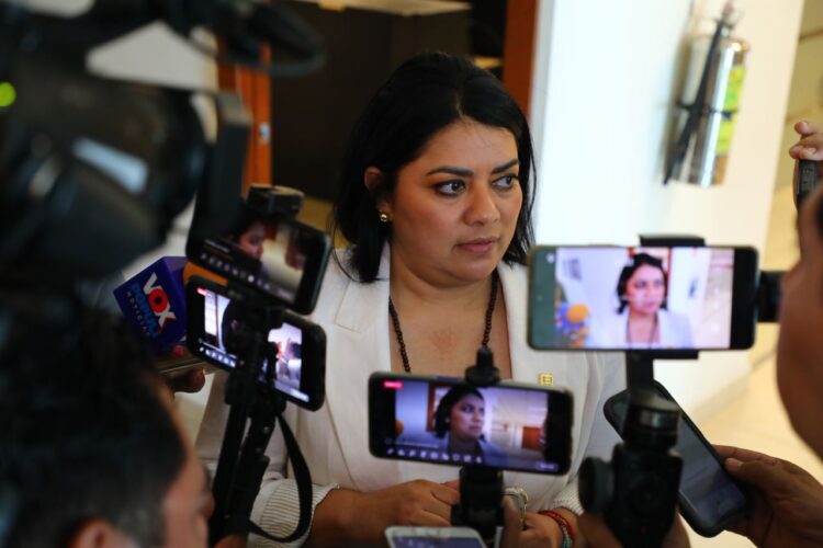Periodistas de USA piden cero tolerancia para diputados que agredieron a periodista en Congreso de Tamaulipas