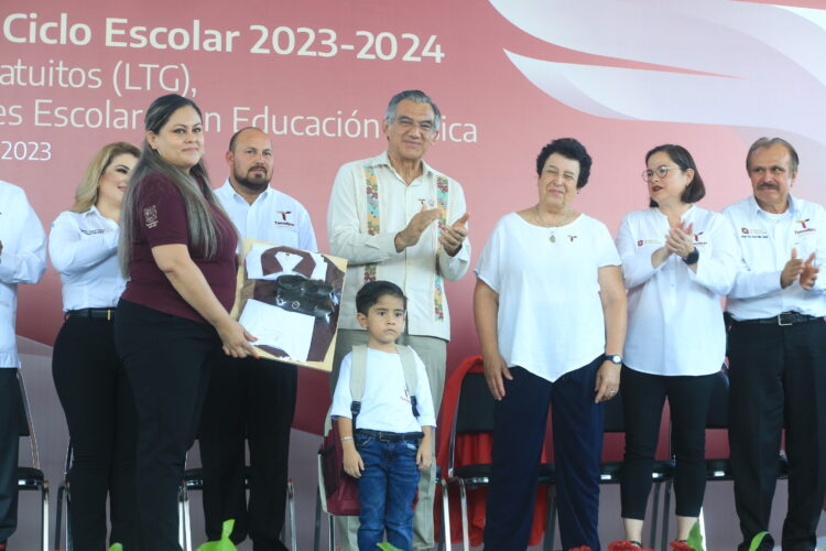 Tamaulipas participa con el presidente López Obrador en ceremonia de nuevo ciclo escolar