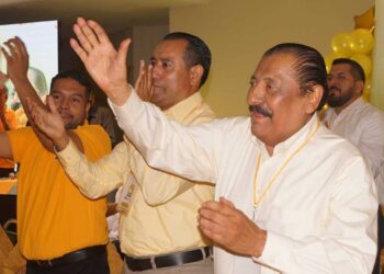 El “destape” de Arnulfo