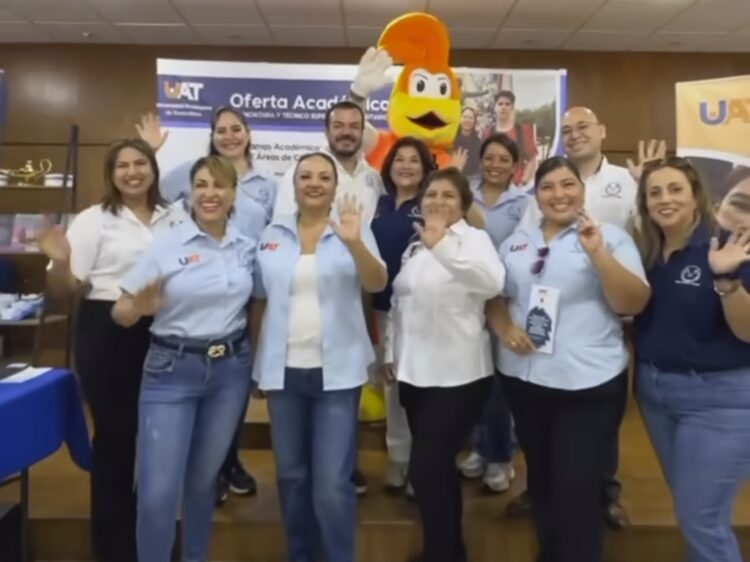 Rector de la UAT inaugura la Feria Universitaria del Libro en Nuevo Laredo