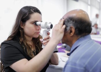 Arranca DIF Tamaulipas campaña de cataratas «Bienestar en tu Mirada»